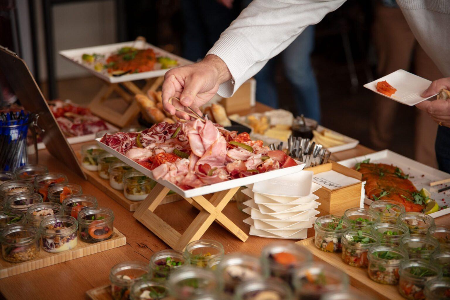 La Boucle Traiteur Lyon, Livraison de Plateau repas, réception entreprise et évènements privés
