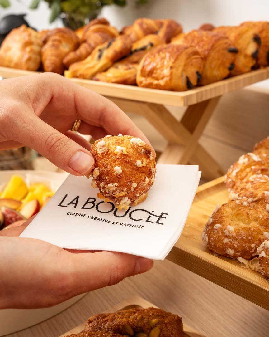 Petit déjeuner événementiel Lyon – Service gourmand La Boucle